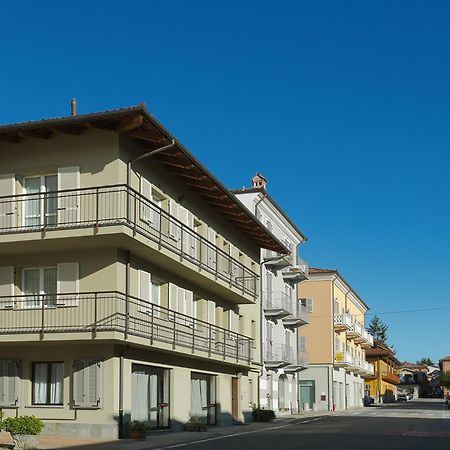 Appartamenti Rocca - Cav La Casa Di Rosa Monforte D'Alba Exterior photo