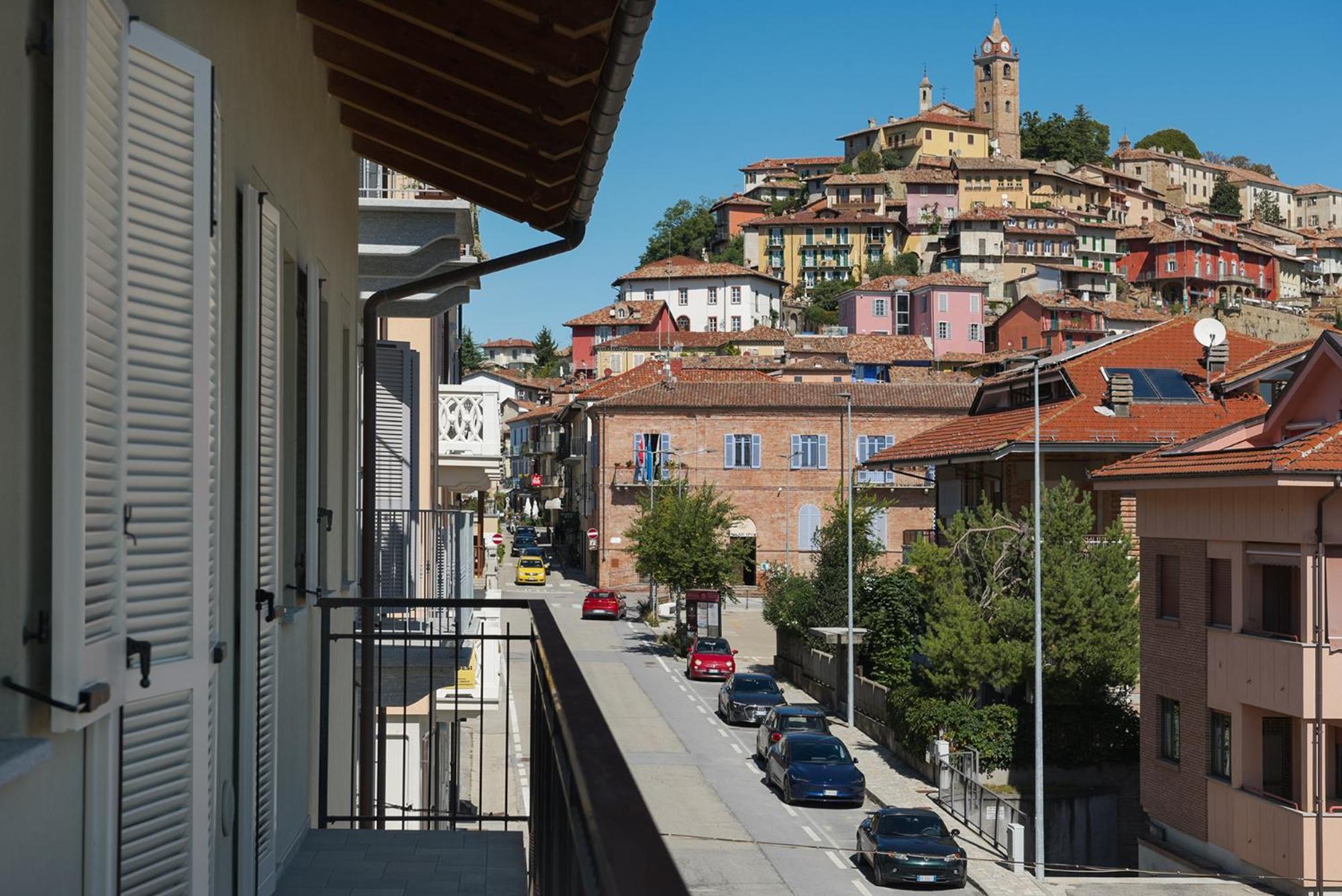Appartamenti Rocca - Cav La Casa Di Rosa Monforte D'Alba Exterior photo